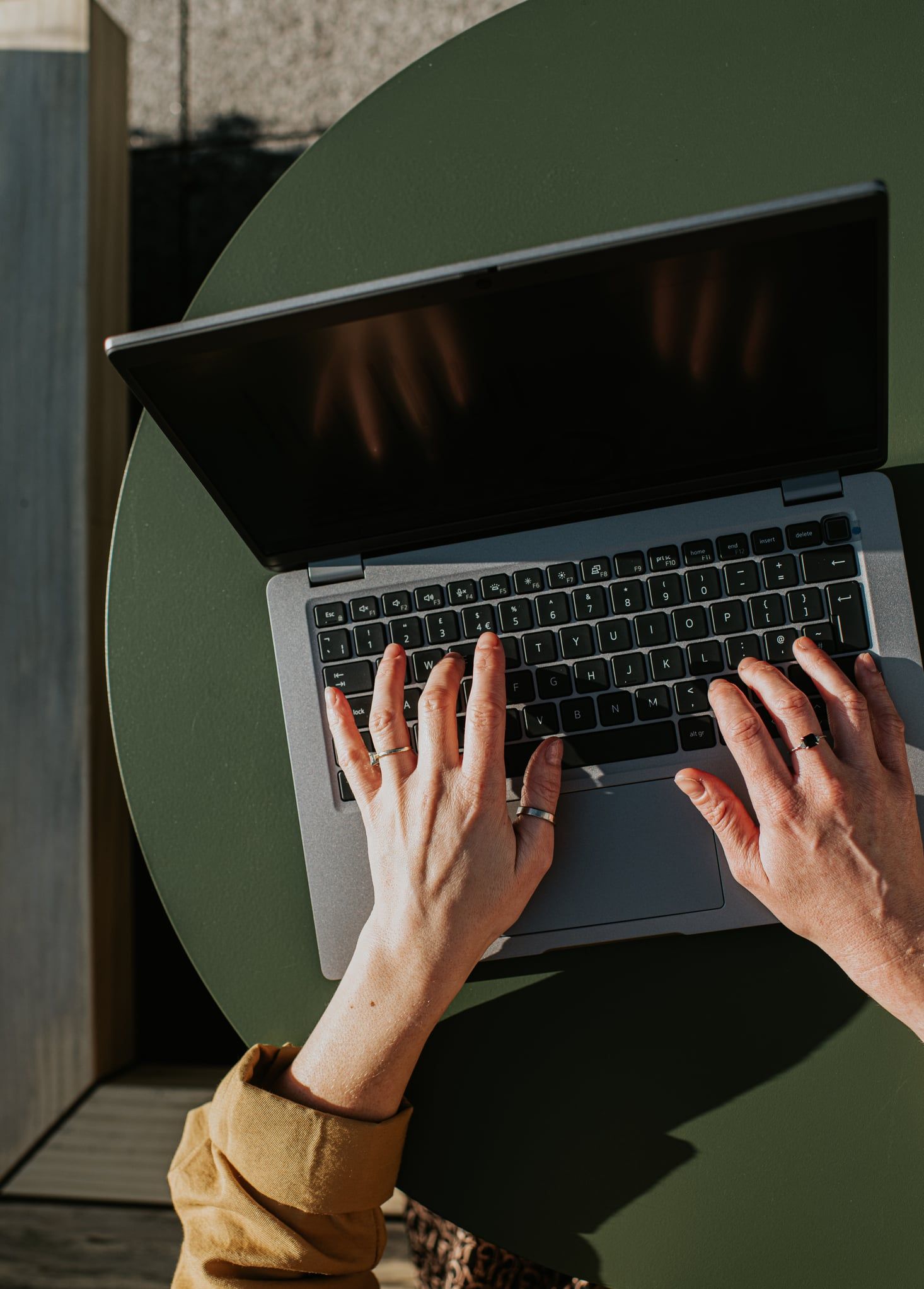 Person working on an enterprise laptop